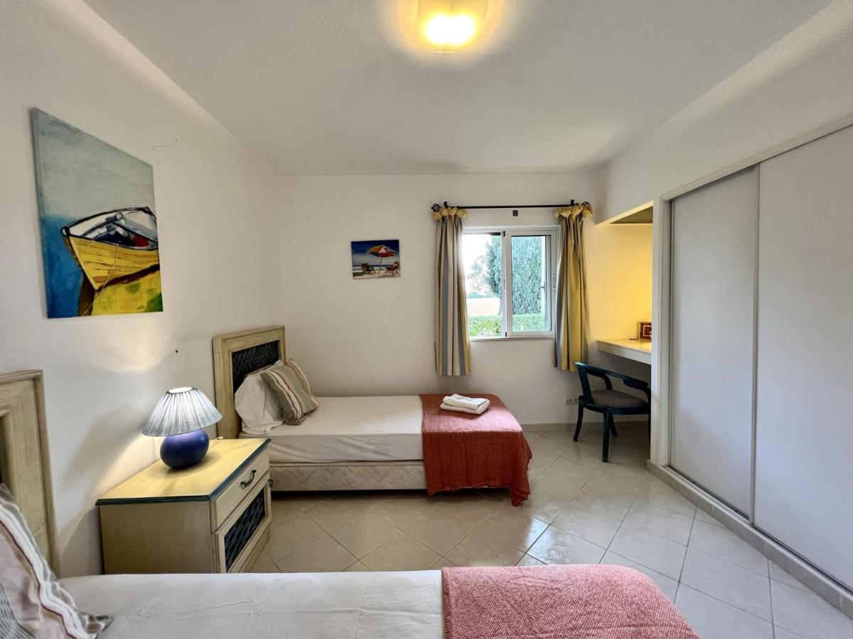 Balaia Golf Vilage 1 With Pool By Homing Apartment