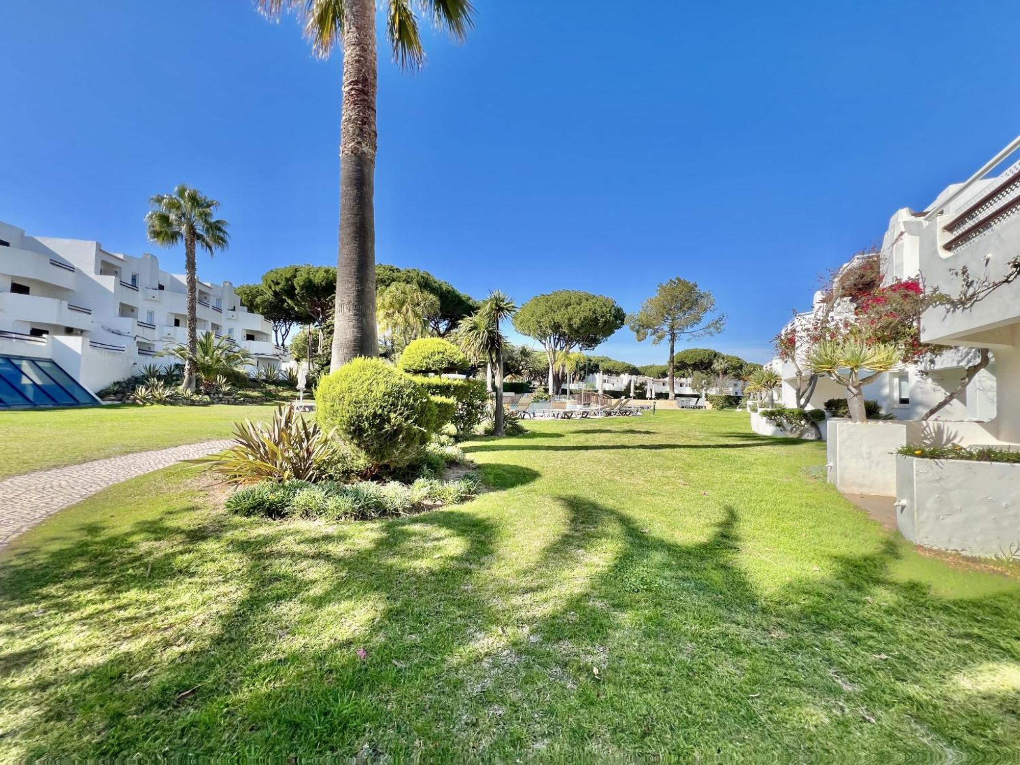 Balaia Golf Vilage 1 With Pool By Homing Albufeira