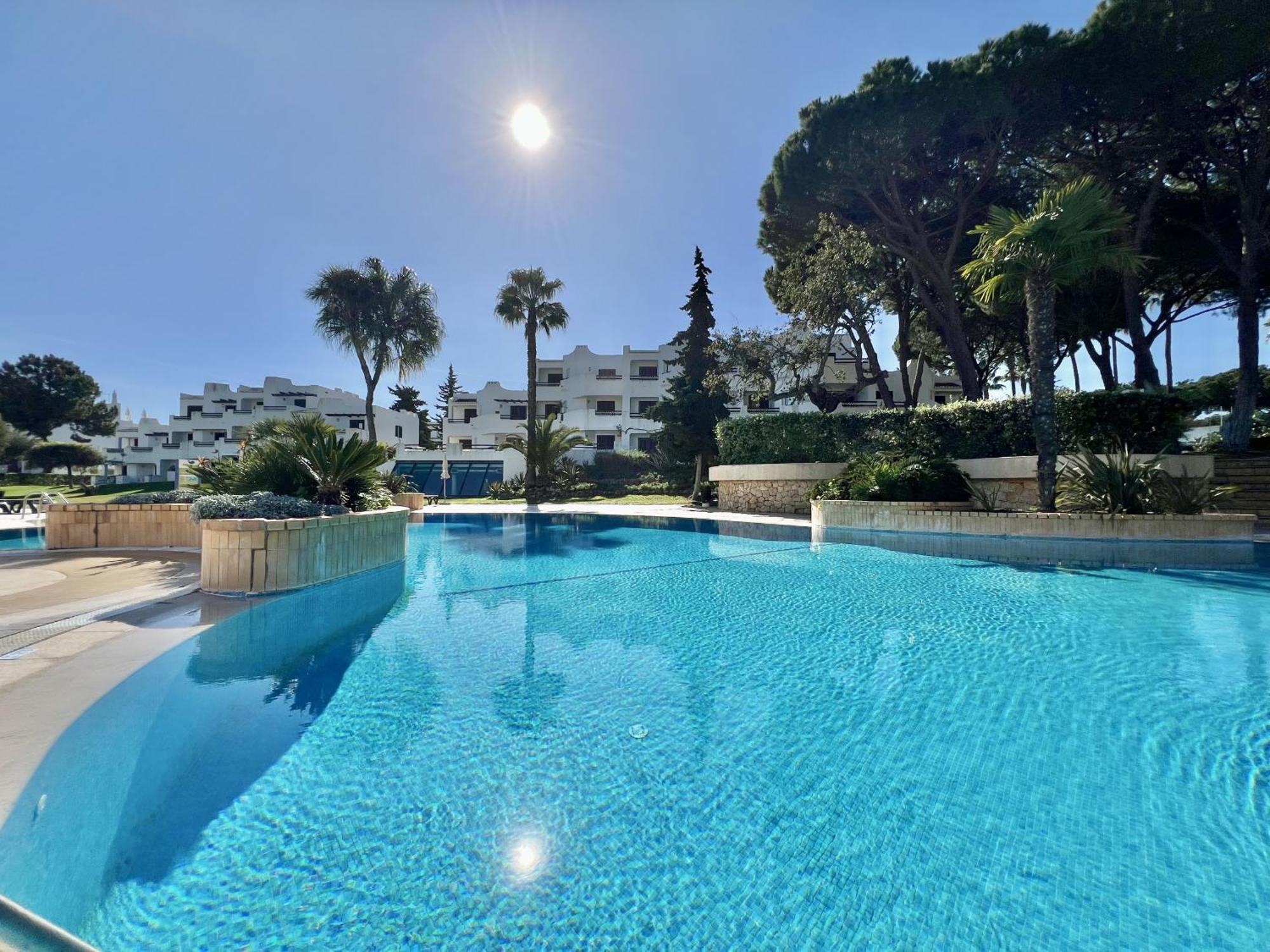 Balaia Golf Vilage 1 With Pool By Homing Albufeira