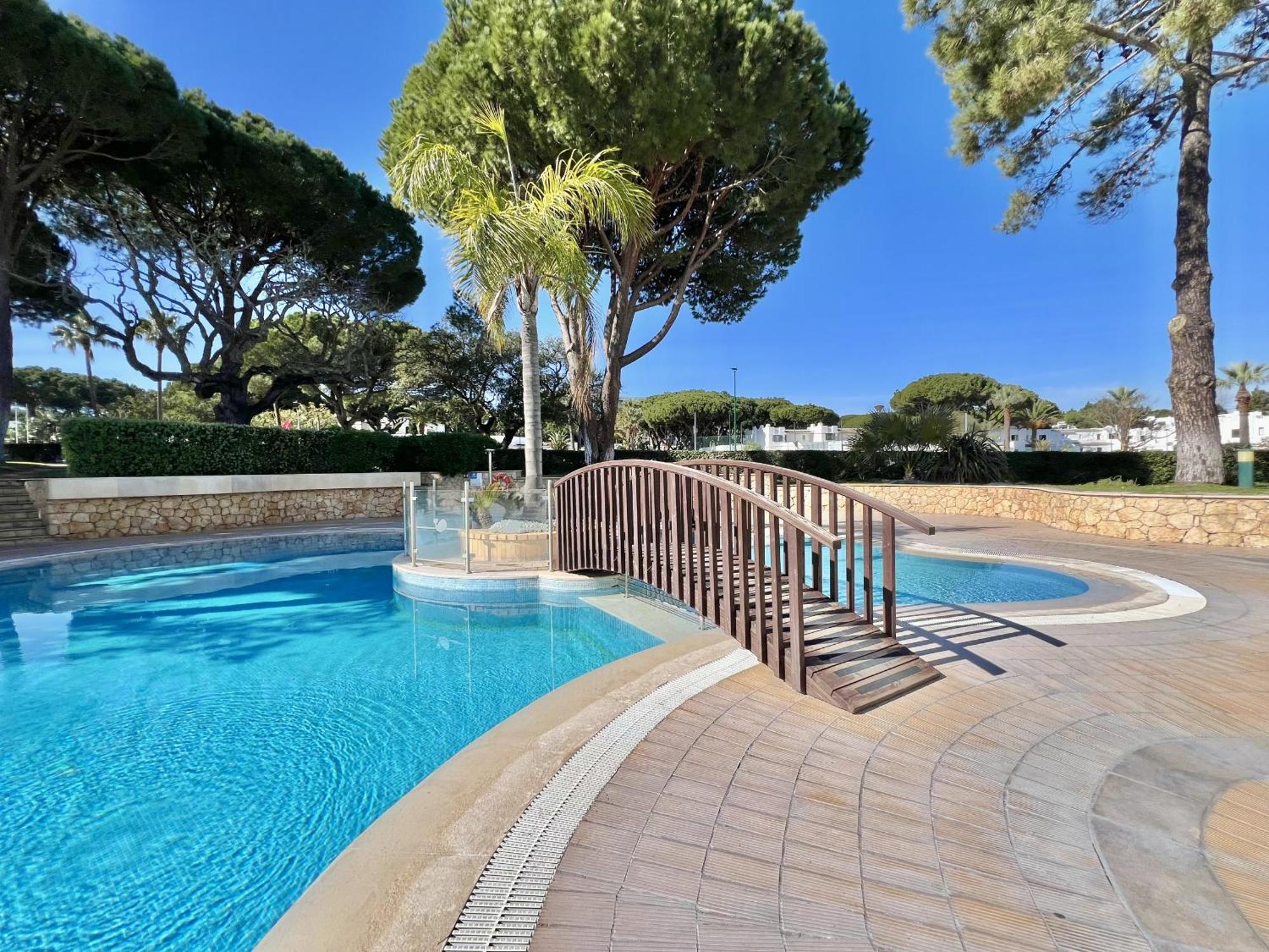 Balaia Golf Vilage 1 With Pool By Homing